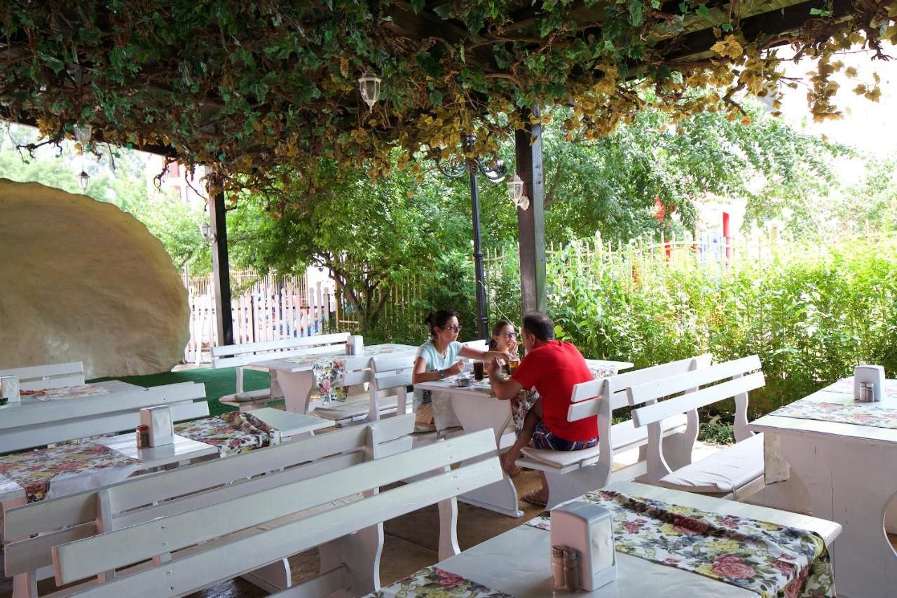 Отель Izola Paradise Hotel - All Inclusive Солнечный Берег-8